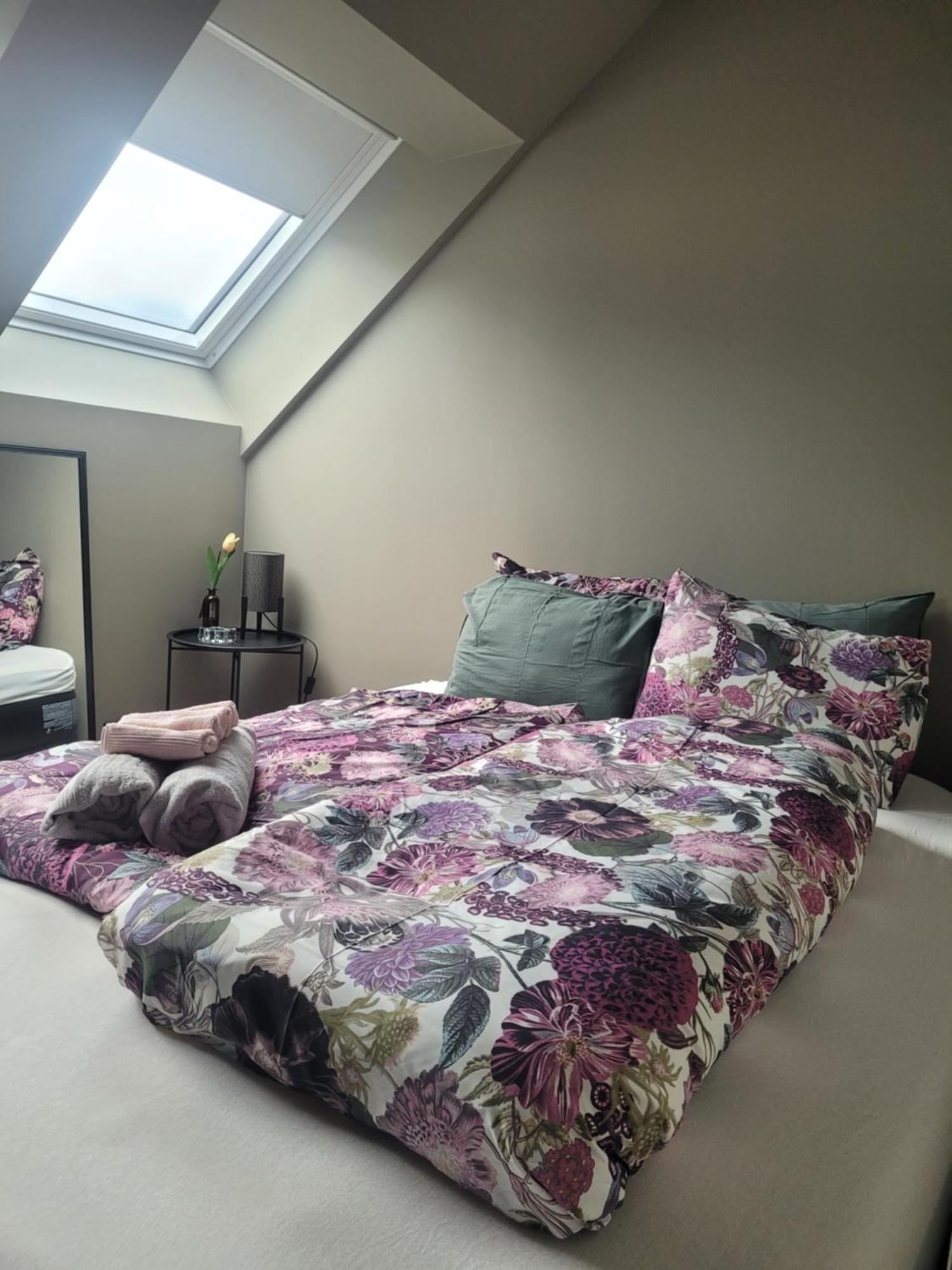 Single Elegant Room I Sentrum- Sea View Ålesund Εξωτερικό φωτογραφία